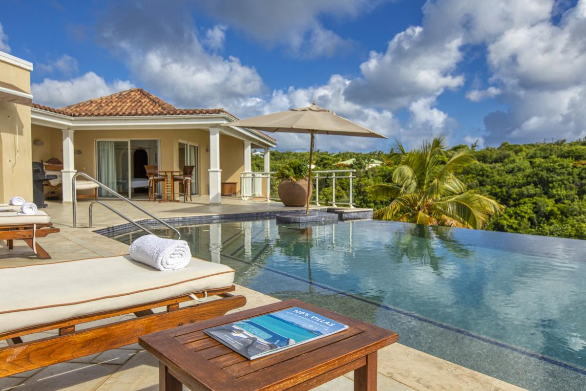 12- Location villa piscine Sea Vous Play Terres Basses Saint Martin_terrasse